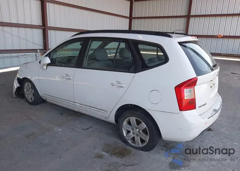 2008 Kia Rondo Lx V6 z USA, uszkodzony, nr VIN KNAFG526787159876